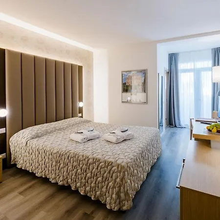 Mioni Royal San Ξενοδοχείο 4*