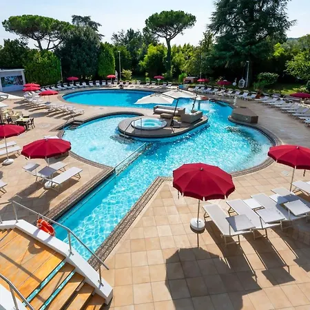 Mioni Royal San 4*