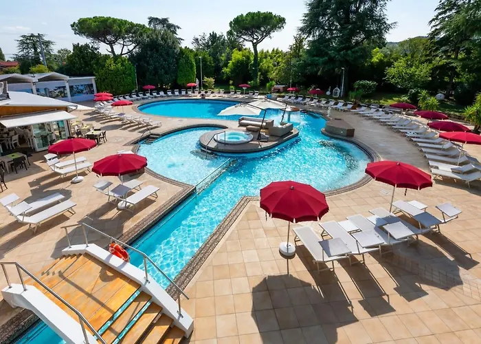 Mioni Royal San 4*